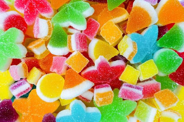 colorful-candy-jelly-sweet-gummy-sugar-square-shape-star-hat-102756202
